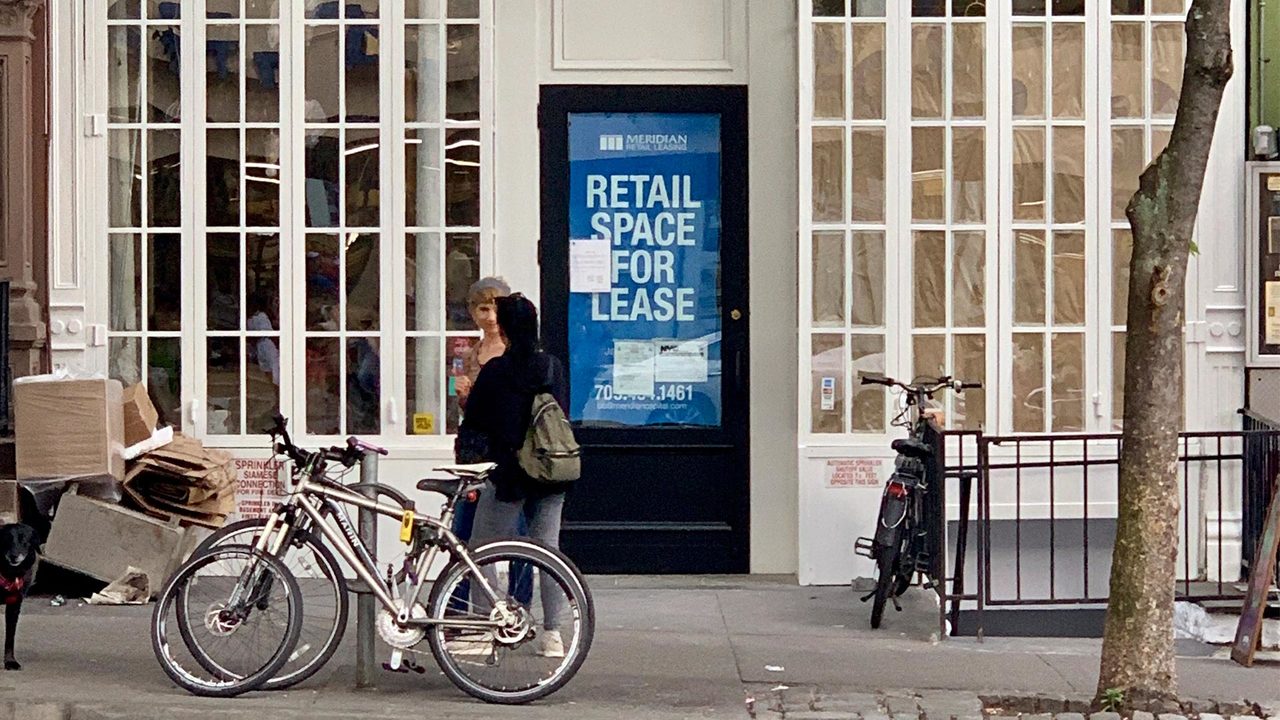 Custom_campaign_image_storefront